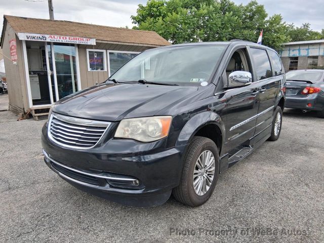 2015 Chrysler Town & Country 4dr Wagon Touring-L - 23054681 - 6