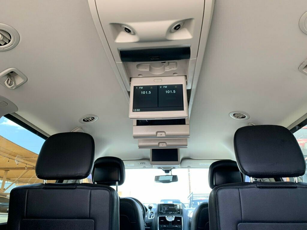 2015 Chrysler Town & Country 4dr Wagon Touring-L 1-OWNER LOW MILES HANDICAP ACCESSIBLE W/TV - 23028910 - 13
