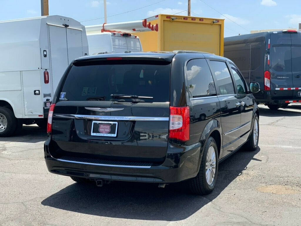 2015 Chrysler Town & Country 4dr Wagon Touring-L 1-OWNER LOW MILES HANDICAP ACCESSIBLE W/TV - 23028910 - 25