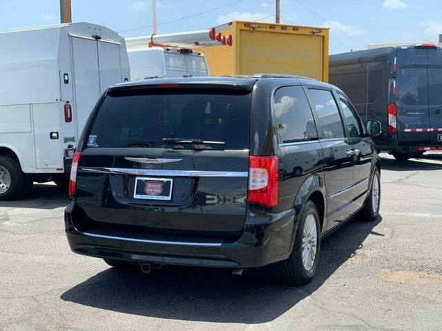 2015 Chrysler Town & Country 4dr Wagon Touring-L 1-OWNER LOW MILES HANDICAP ACCESSIBLE W/TV - 23028910 - 25