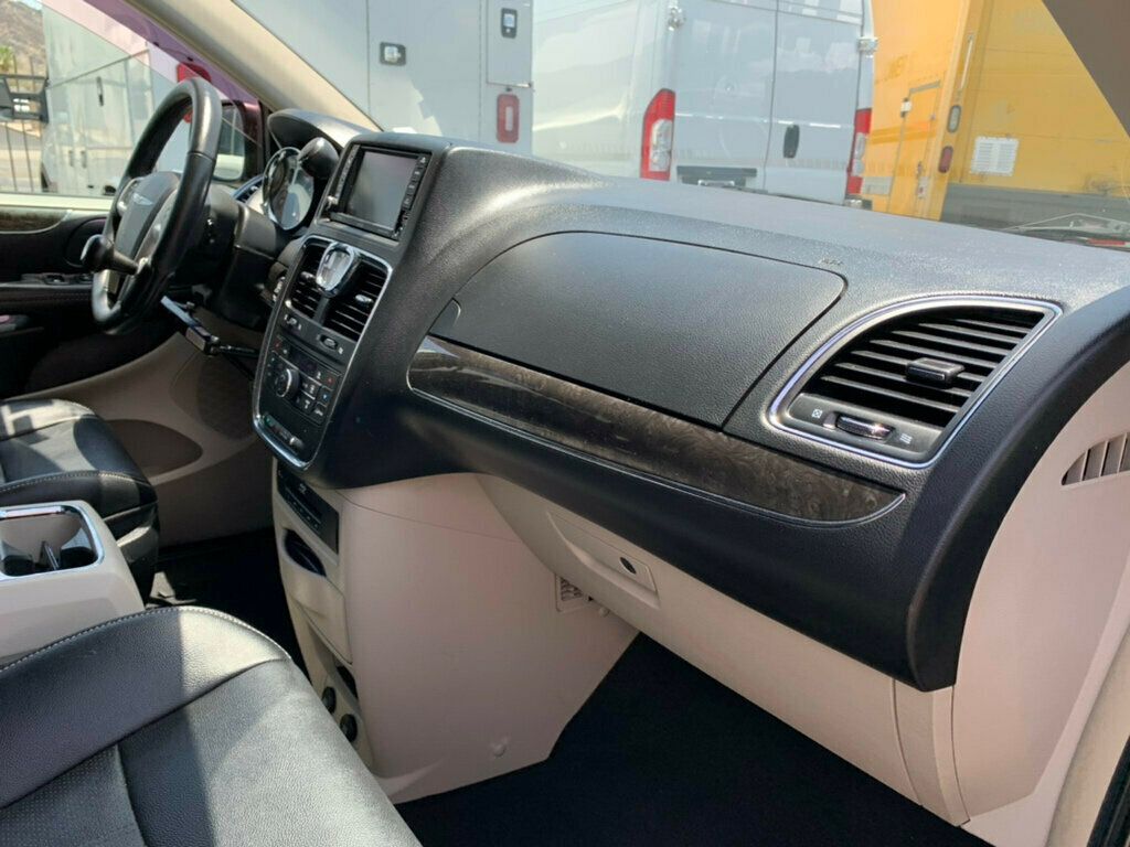 2015 Chrysler Town & Country 4dr Wagon Touring-L 1-OWNER LOW MILES HANDICAP ACCESSIBLE W/TV - 23028910 - 53