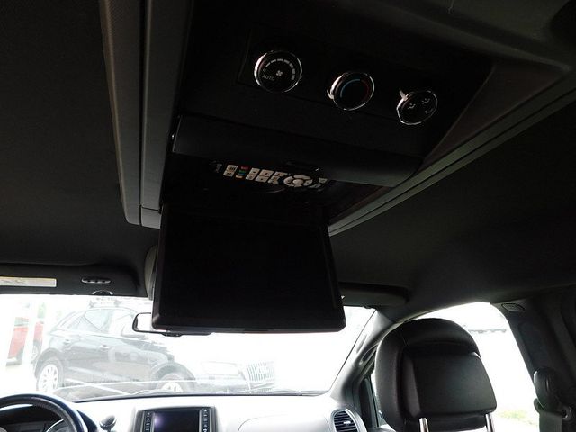 2015 Chrysler Town & Country 4d Wagon S - 22867397 - 18