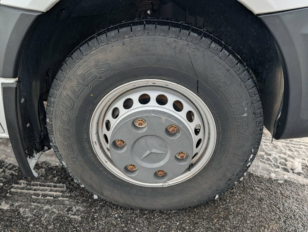 2015 Coachmen Sprinter Chassis-Cabs PRISM - 22959919 - 12