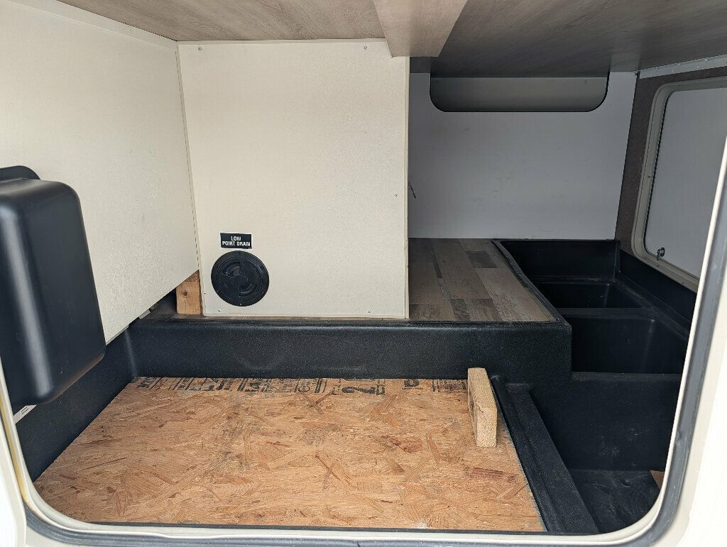 2015 Coachmen Sprinter Chassis-Cabs PRISM - 22959919 - 27