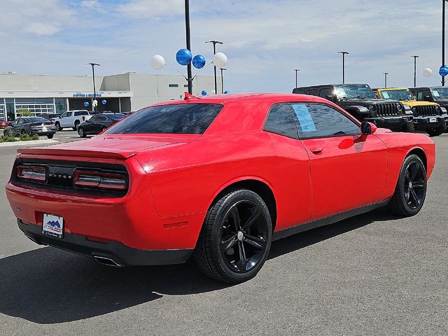 2015 Dodge Challenger 2dr Coupe SXT - 23096400 - 2