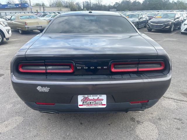 2015 Dodge Challenger 2dr Coupe SXT - 22996659 - 4