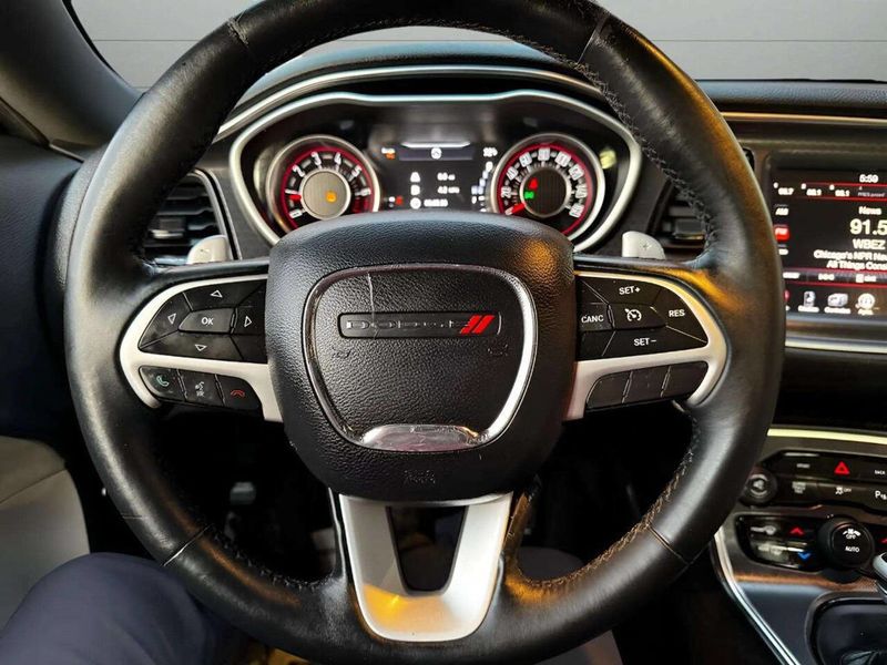 2015 Dodge Challenger 2dr Coupe SXT Plus - 22933756 - 12