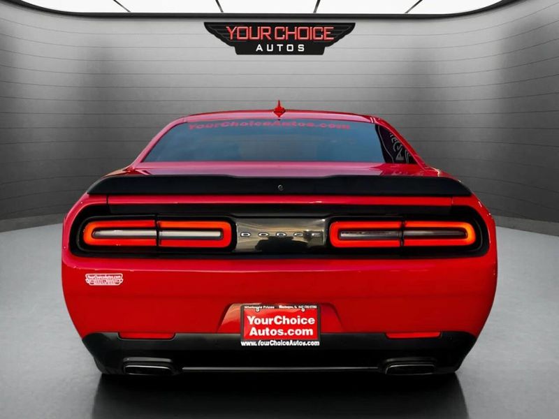 2015 Dodge Challenger 2dr Coupe SXT Plus - 22933756 - 3