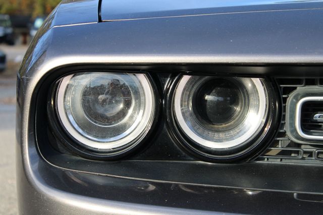 2015 Dodge Challenger 2dr Coupe SXT Plus - 22941039 - 23