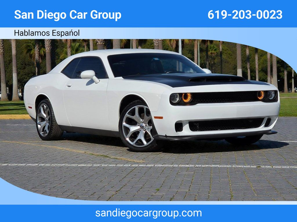 2015 Dodge Challenger 2dr Coupe SXT Plus - 22967238 - 0