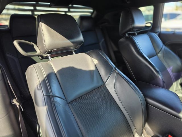 2015 Dodge Challenger 2dr Coupe SXT Plus - 22967238 - 9