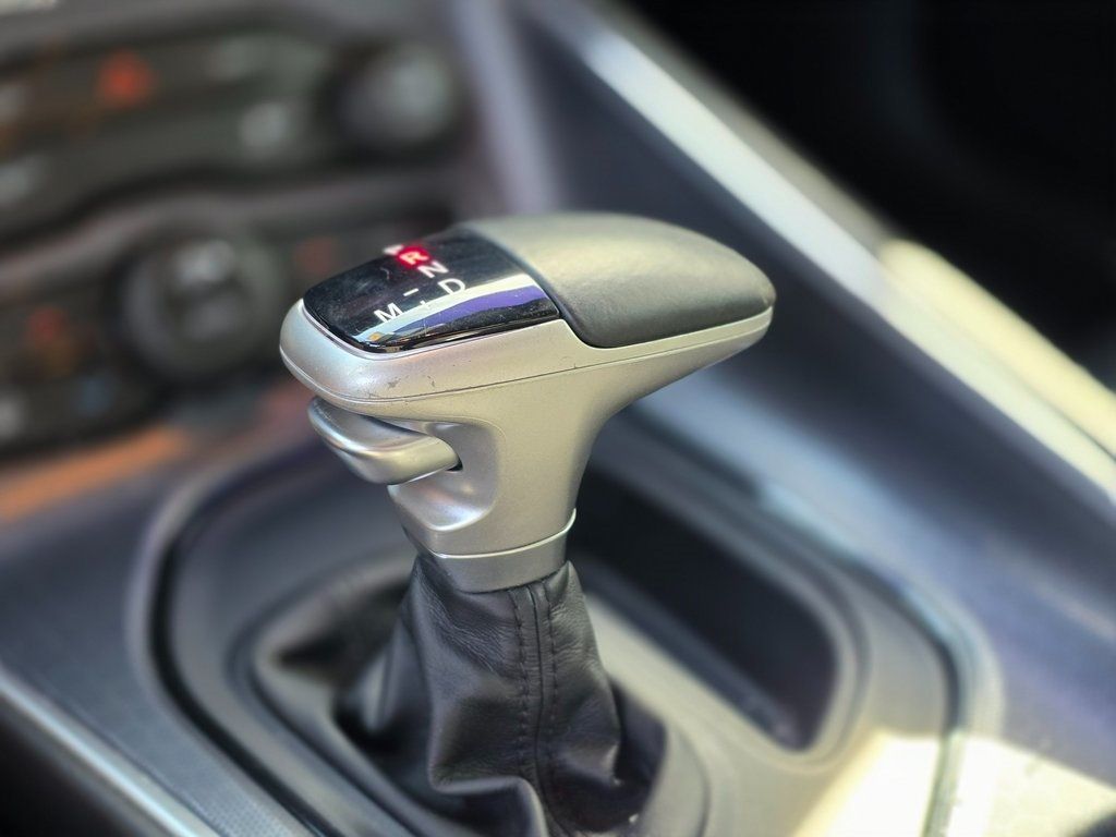 2015 Dodge Challenger 2dr Coupe SXT Plus - 22967238 - 26