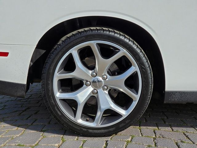 2015 Dodge Challenger 2dr Coupe SXT Plus - 22967238 - 6