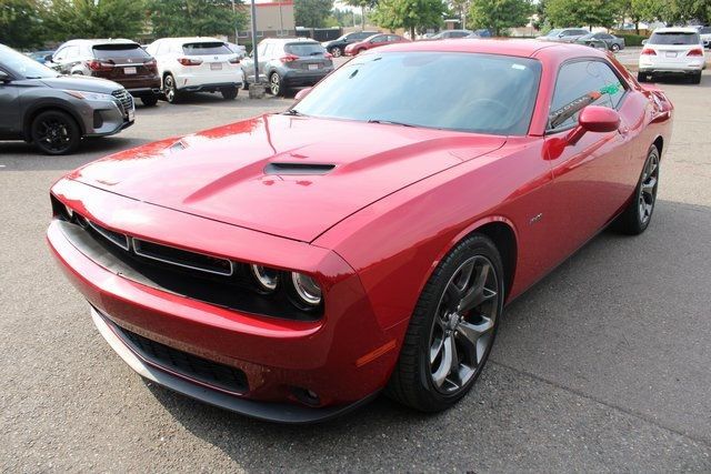 2015 Dodge Challenger R/T photo 7