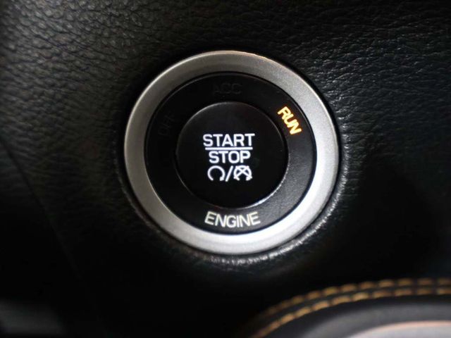 2015 Dodge Challenger R/T - 22966887 - 37