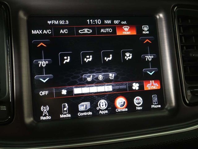 2015 Dodge Challenger R/T - 22966887 - 44