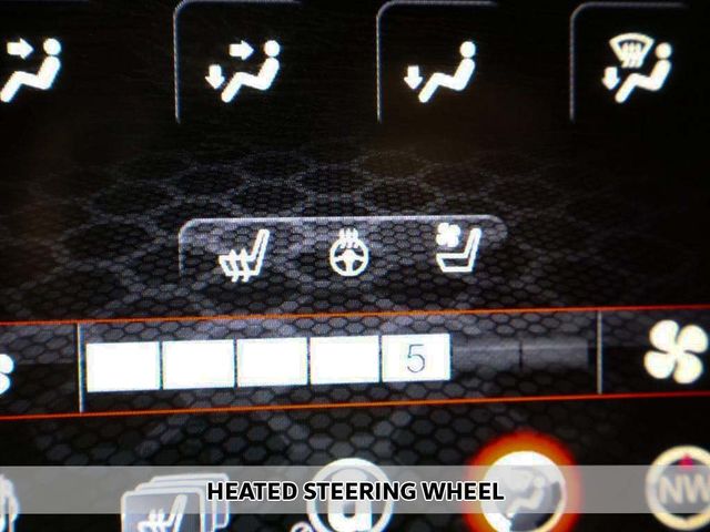 2015 Dodge Challenger R/T - 22966887 - 6