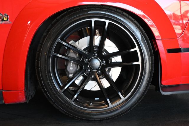 2015 Dodge Challenger R/T Scat Pack - 23075771 - 9