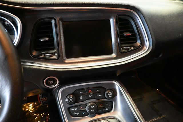 2015 Dodge Challenger R/T Scat Pack - 23075771 - 13