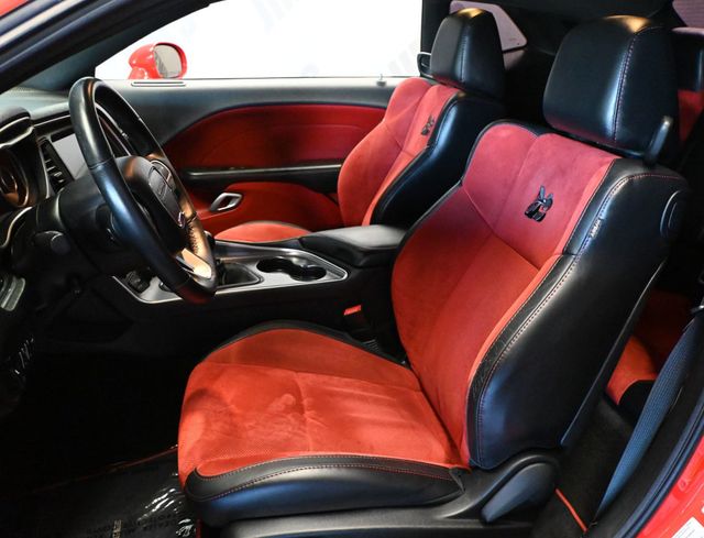 2015 Dodge Challenger R/T Scat Pack - 23075771 - 17