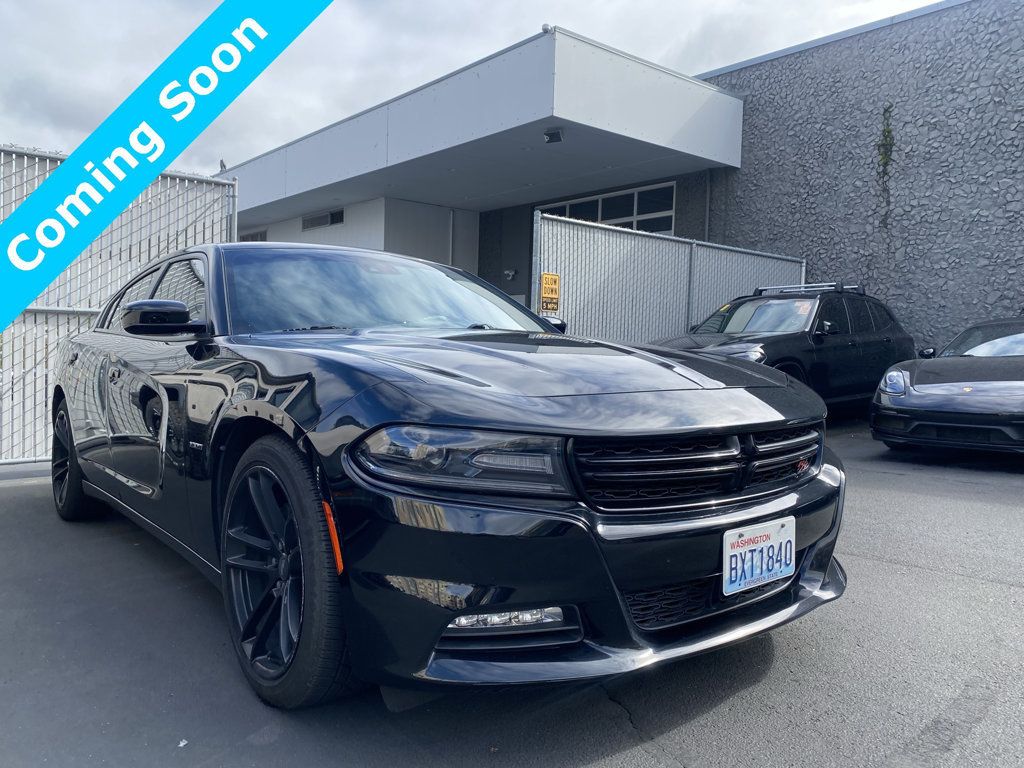 2015 Dodge Charger 4dr Sedan RT RWD - 22604747 - 0