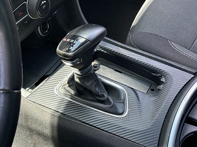 2015 Dodge Charger 4dr Sedan SE RWD - 23019447 - 17