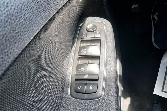 2015 Dodge Charger 4dr Sedan SE RWD - 23060232 - 27