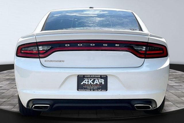 2015 Dodge Charger 4dr Sedan SE RWD - 23060232 - 5