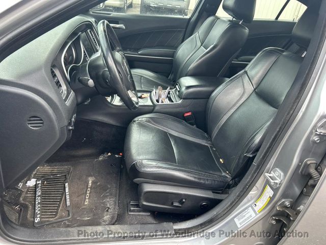2015 Dodge Charger 4dr Sedan SXT AWD - 23048588 - 17