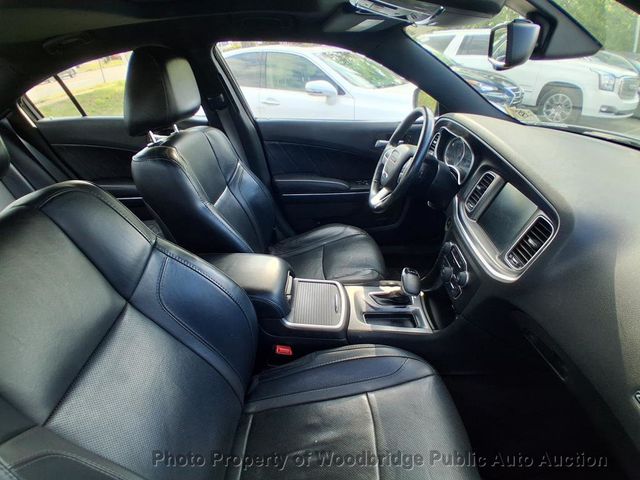 2015 Dodge Charger 4dr Sedan SXT AWD - 23048588 - 8