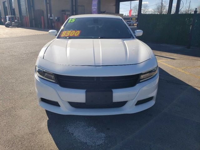 2015 Dodge Charger SXT photo 3