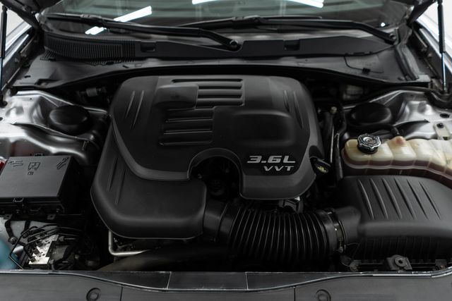 2015 Dodge Charger 4dr Sedan SXT RWD - 22964411 - 30