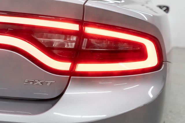 2015 Dodge Charger 4dr Sedan SXT RWD - 22964411 - 33