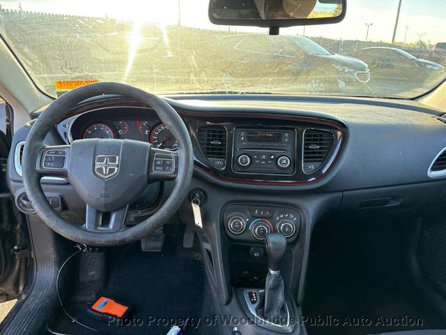 2015 Dodge Dart 4dr Sedan SXT - 23100570 - 5