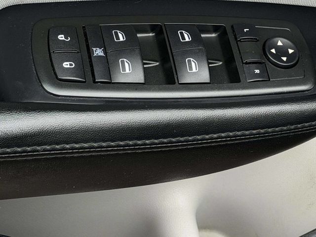 2015 Dodge Dart 4dr Sedan SXT - 22965024 - 10