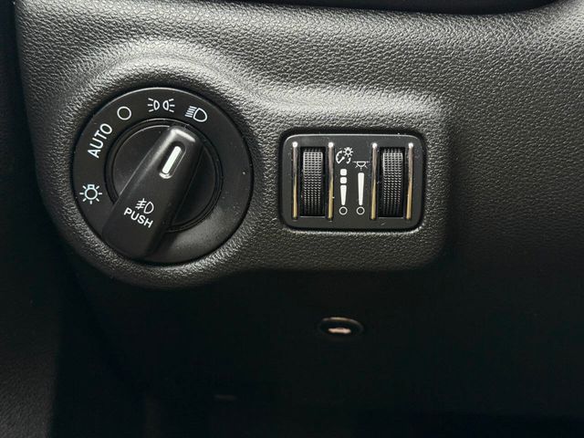 2015 Dodge Dart 4dr Sedan SXT - 22965024 - 36