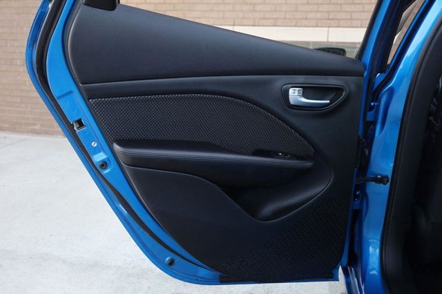 2015 Dodge Dart SE - 23067701 - 13