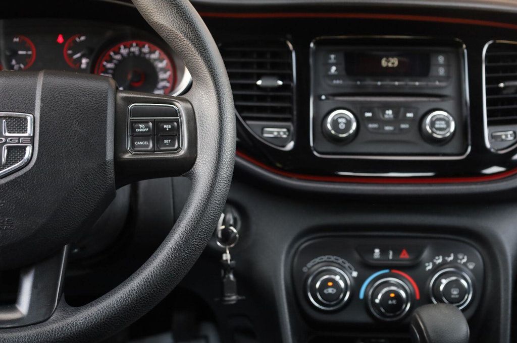 Dodge Dart SE photo 27