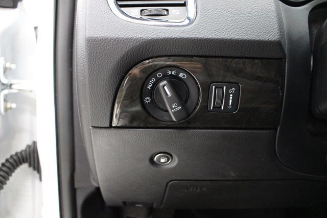 2015 Dodge Durango Limited - 23077169 - 36