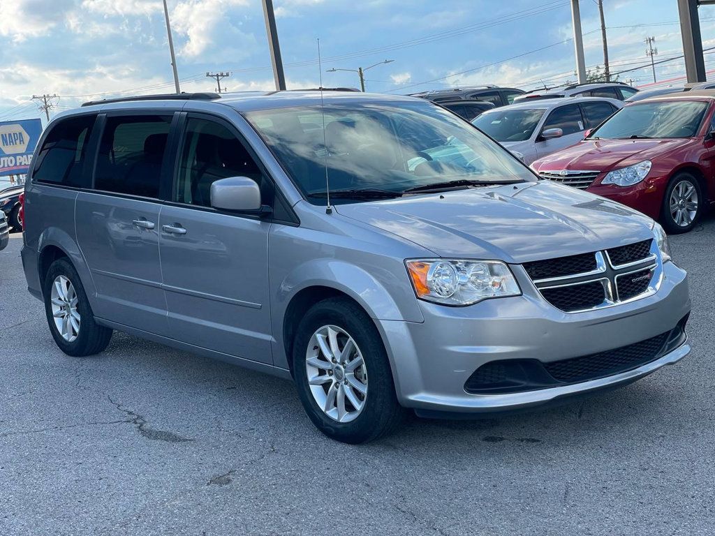 2015 Dodge Grand Caravan SXT photo 4
