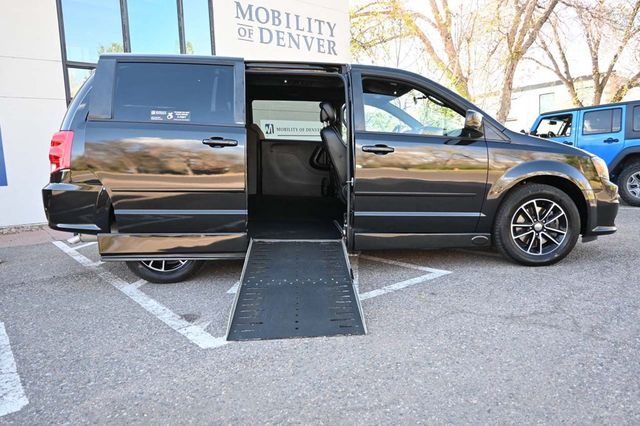 2015 Dodge Grand Caravan 4dr Wagon R/T - 22981755 - 14