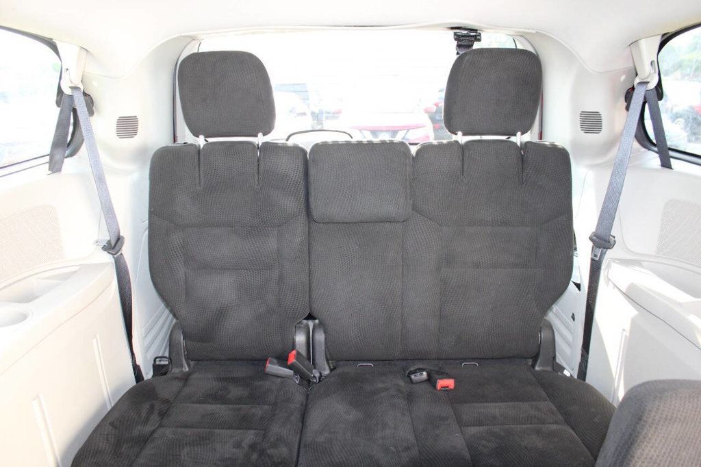 2015 Dodge Grand Caravan 4dr Wagon SE - 22867974 - 18