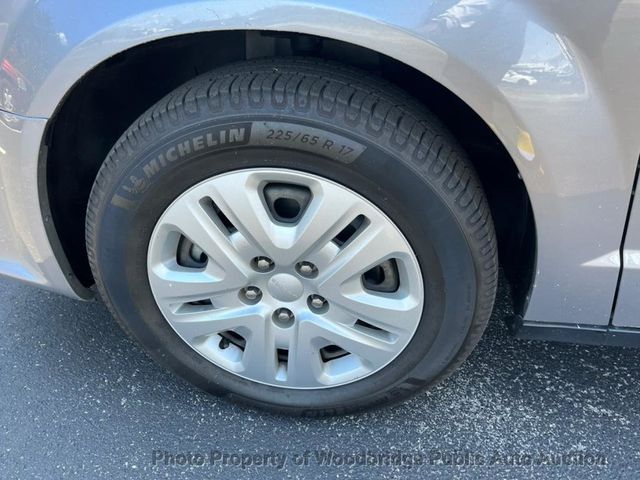 2015 Dodge Grand Caravan SE - 23010060 - 12