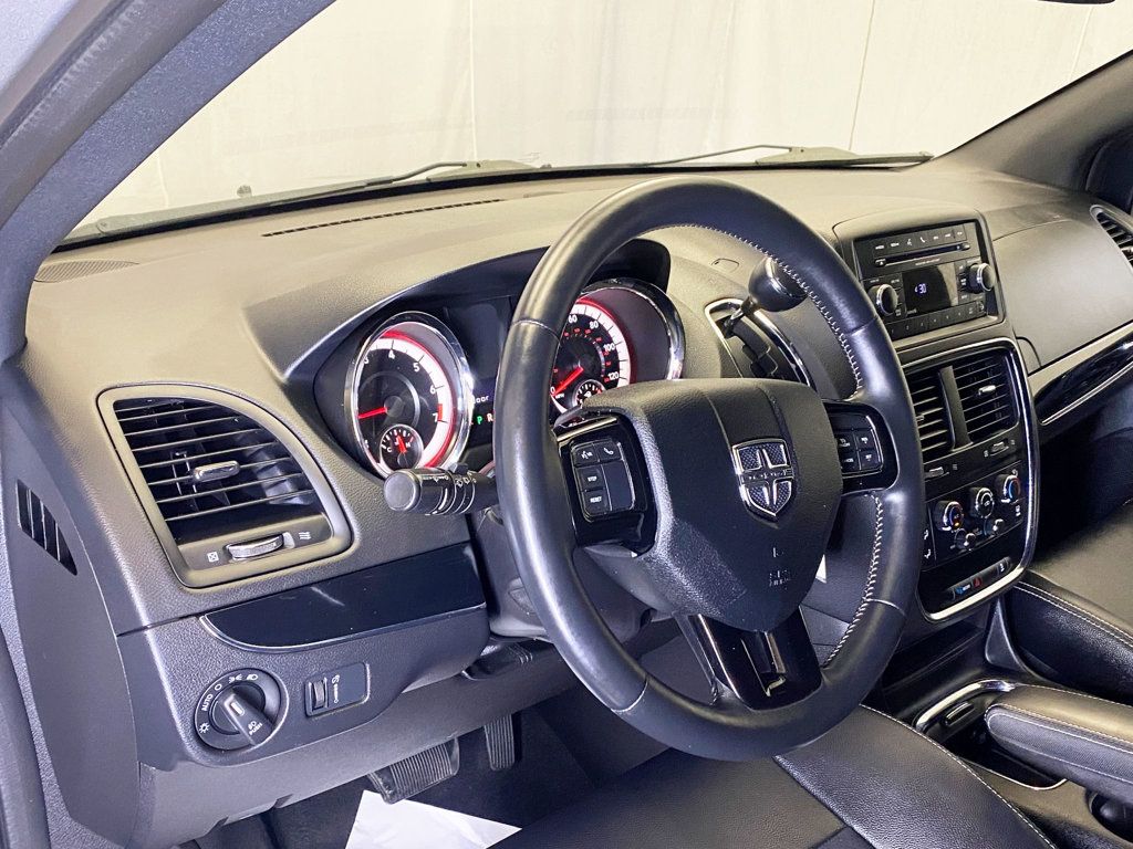 2015 Dodge Grand Caravan SXT - 22902993 - 21