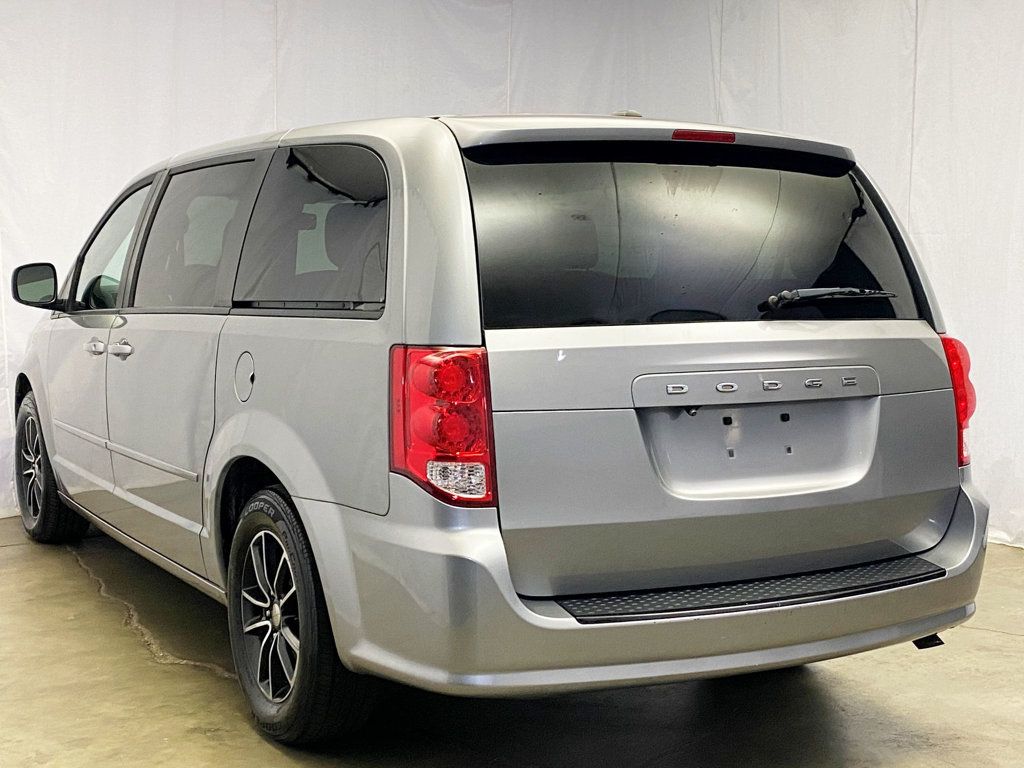 2015 Dodge Grand Caravan SXT - 22902993 - 2