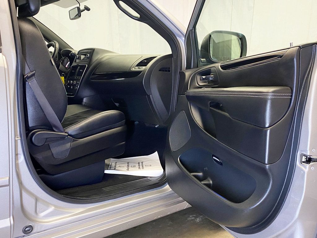 2015 Dodge Grand Caravan SXT - 22902993 - 37