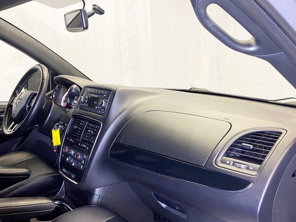 2015 Dodge Grand Caravan SXT - 22902993 - 40
