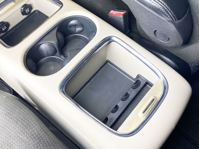 2015 Dodge Grand Caravan SXT - 22912060 - 34