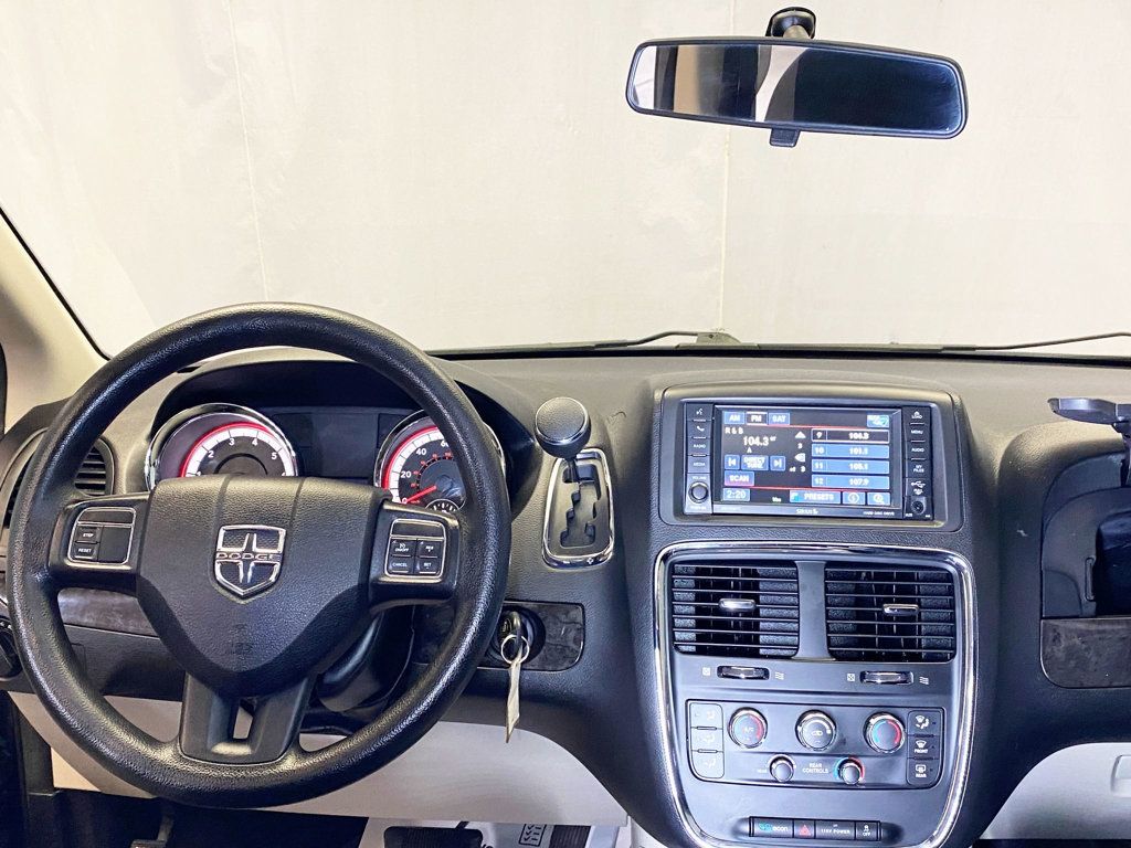 2015 Dodge Grand Caravan SXT - 22912060 - 40