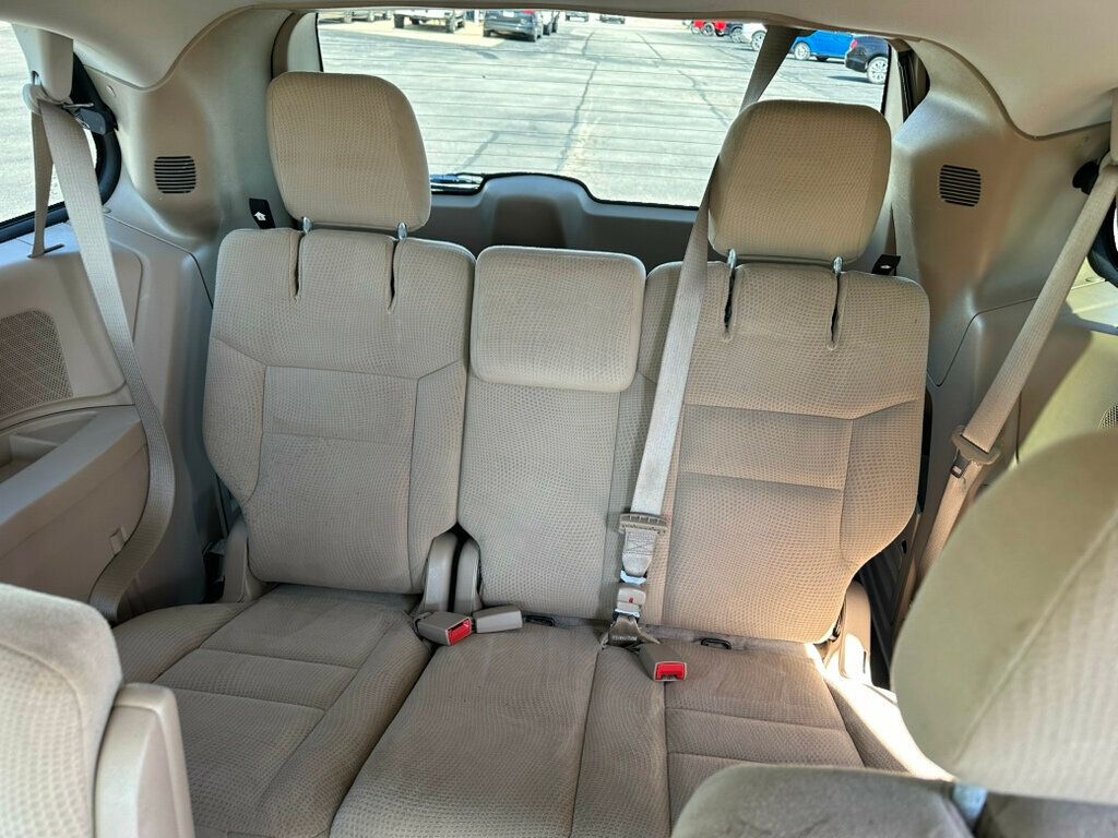 2015 Dodge Grand Caravan SXT - 23017183 - 10